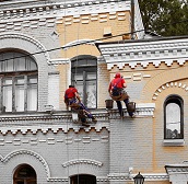 Ремонт фасада загородного дома 